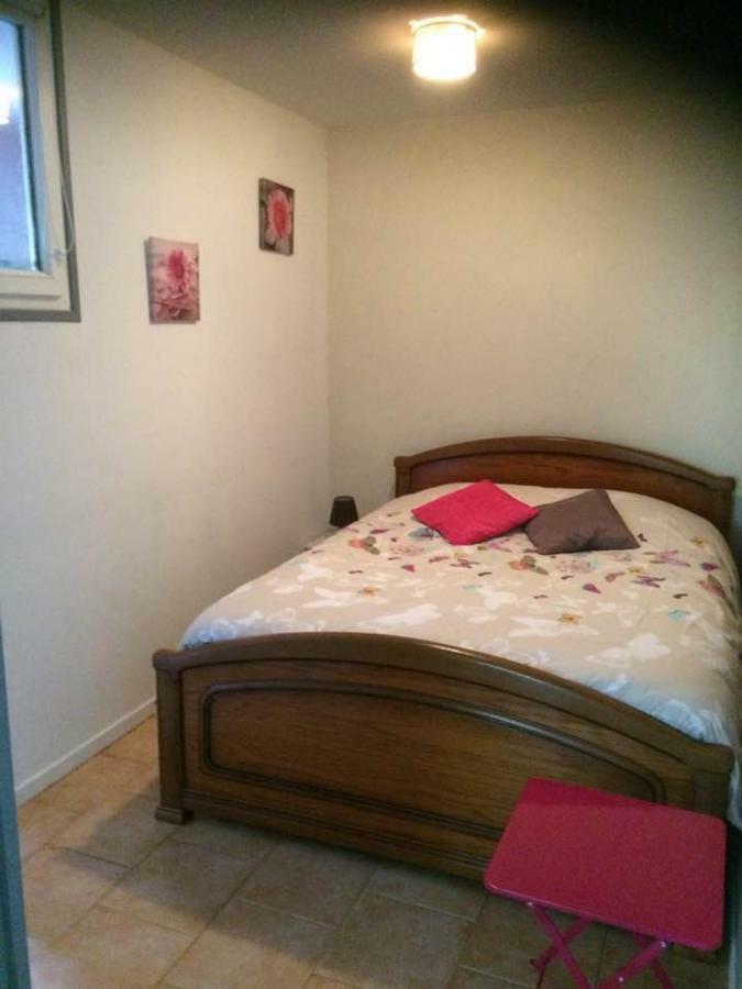 Appartement / Gite Les Papillons Lablachère Esterno foto