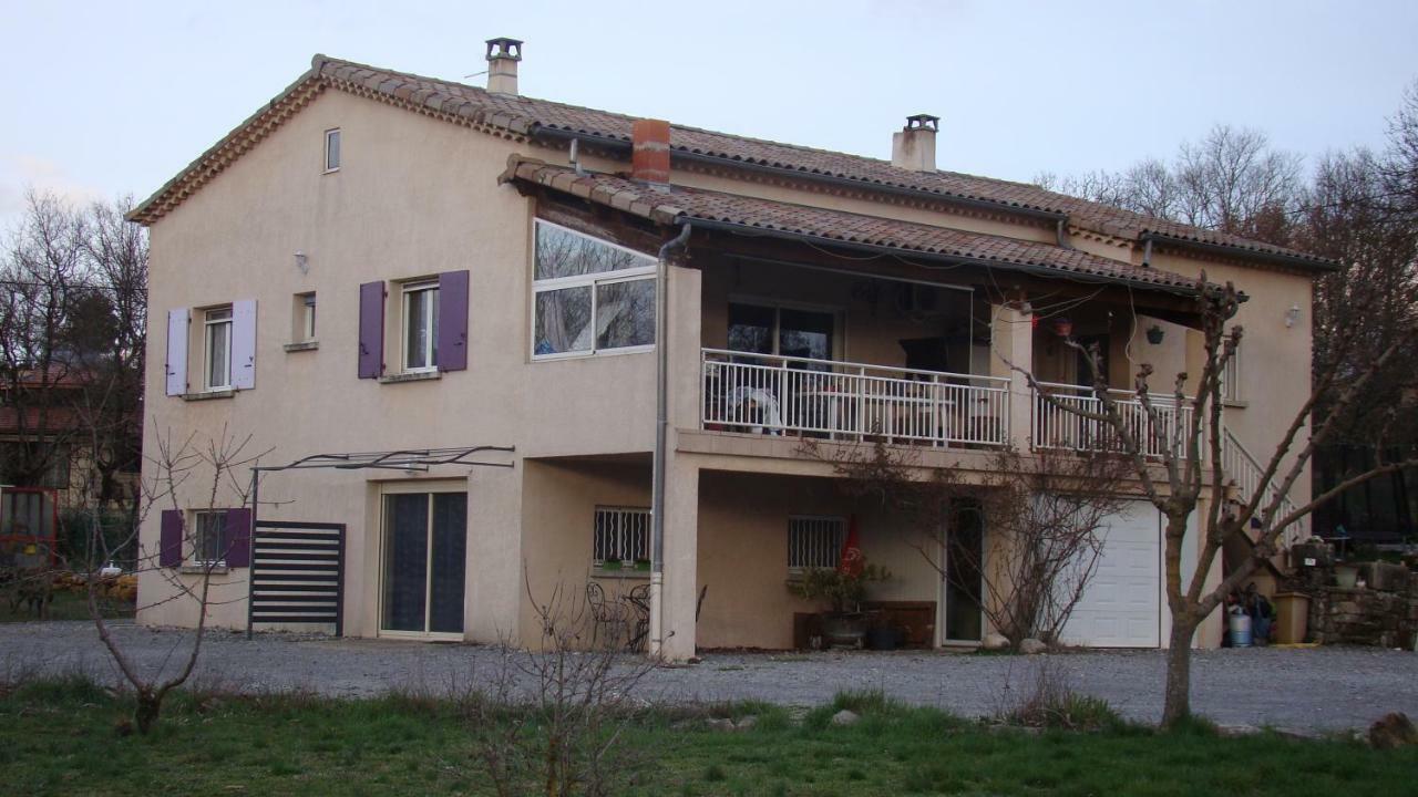 Appartement / Gite Les Papillons Lablachère Esterno foto
